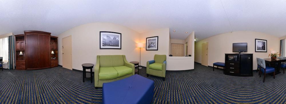Best Western Leesburg Buitenkant foto