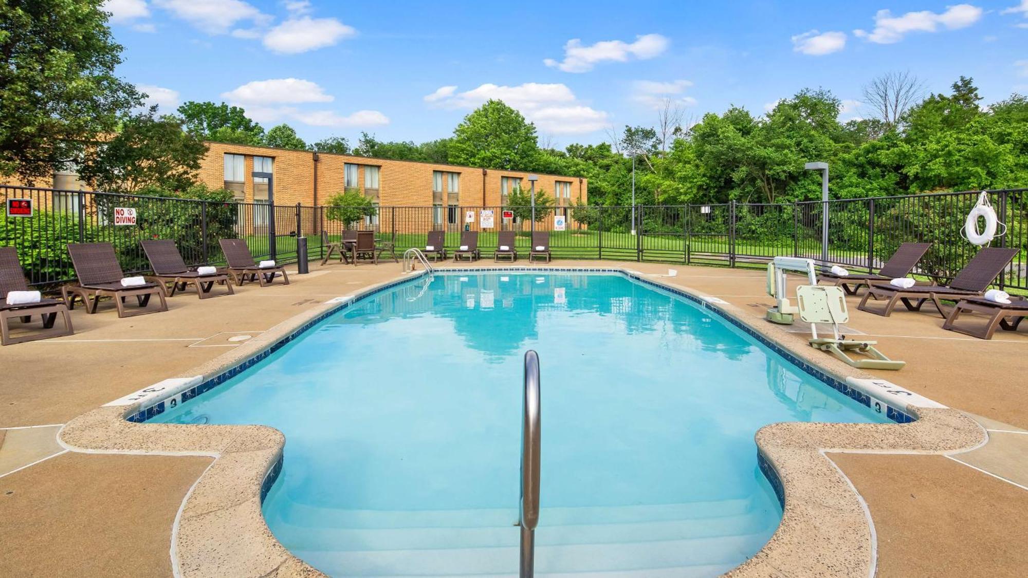Best Western Leesburg Buitenkant foto