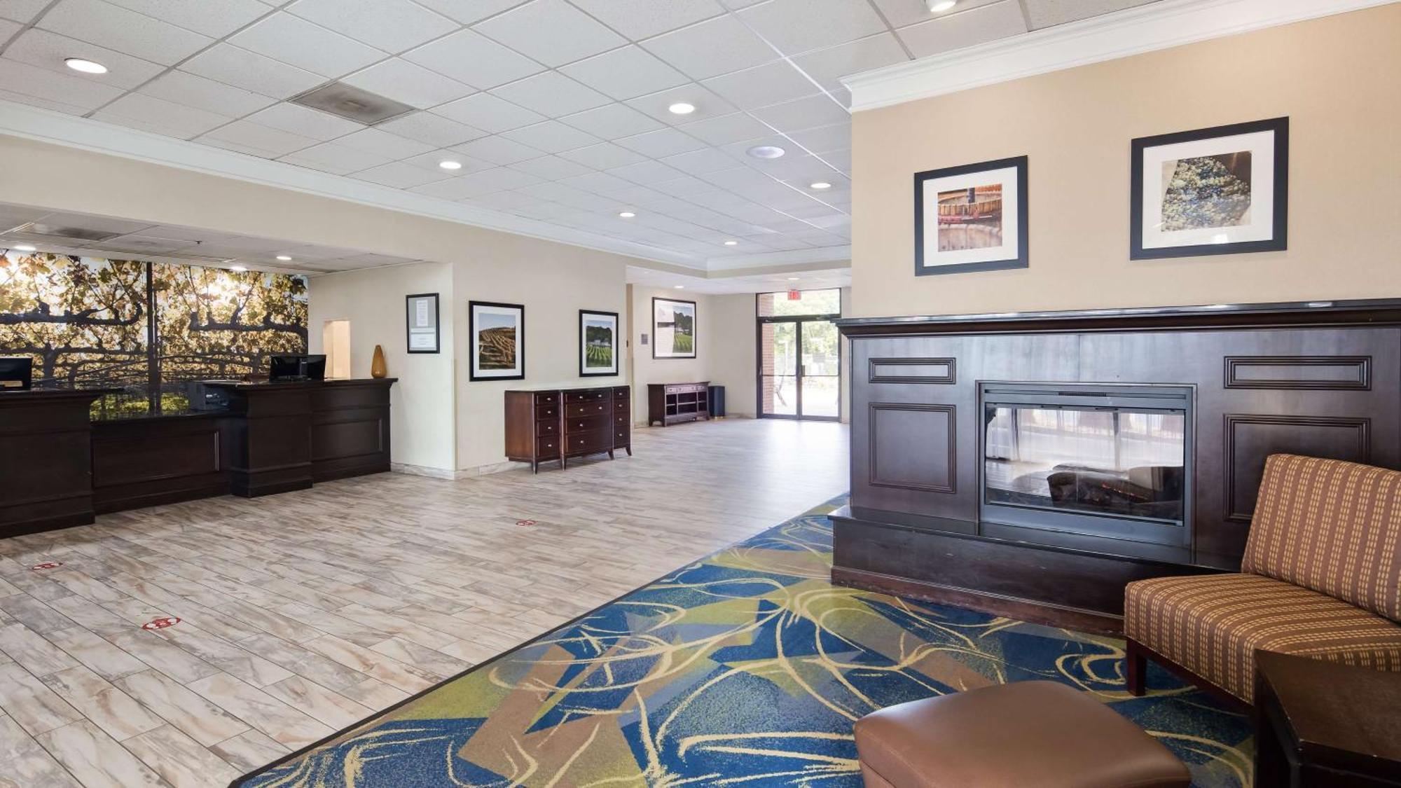 Best Western Leesburg Buitenkant foto