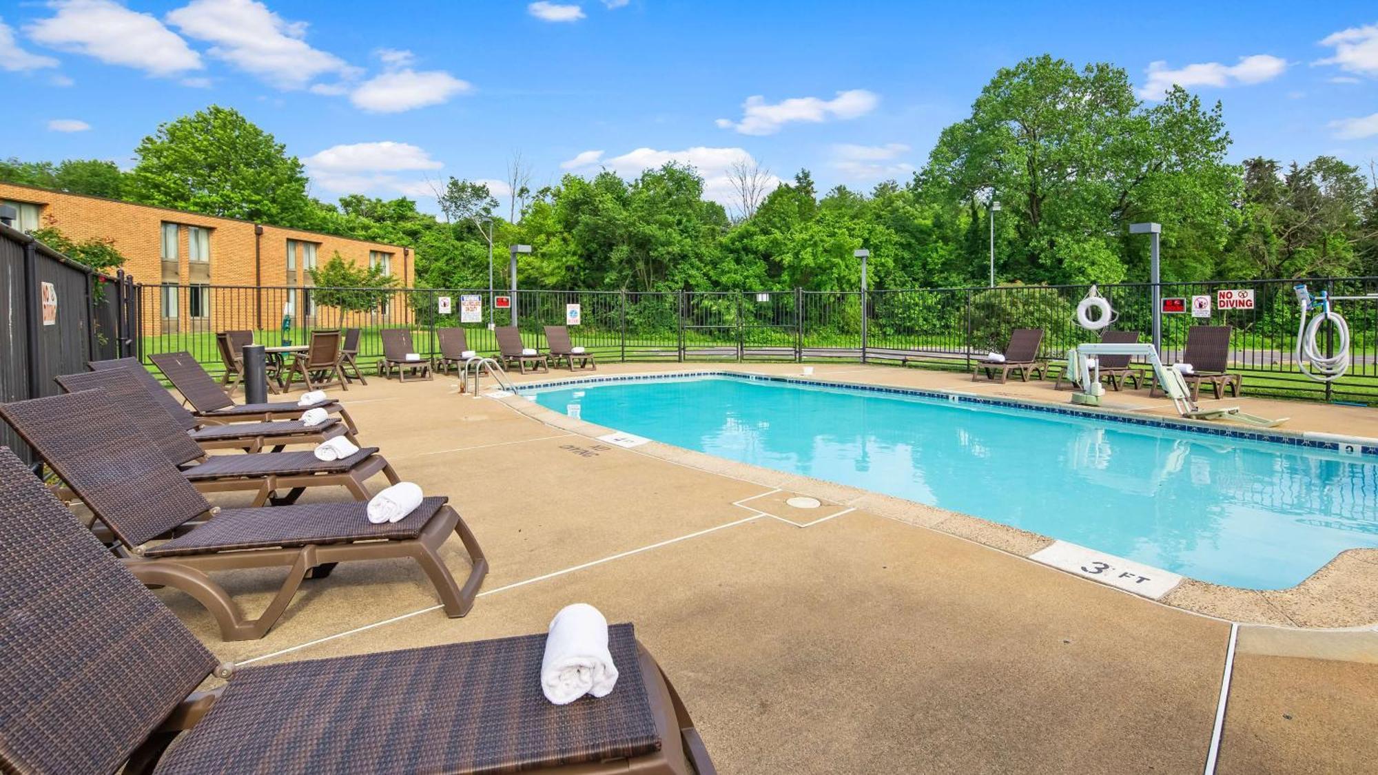 Best Western Leesburg Buitenkant foto